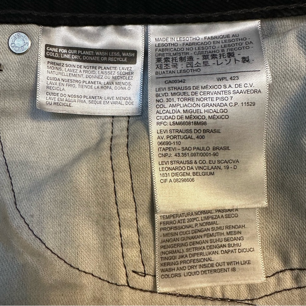 Men’s Levi's 505 Black Straight Jeans Classic Denim - Picture 6 of 8